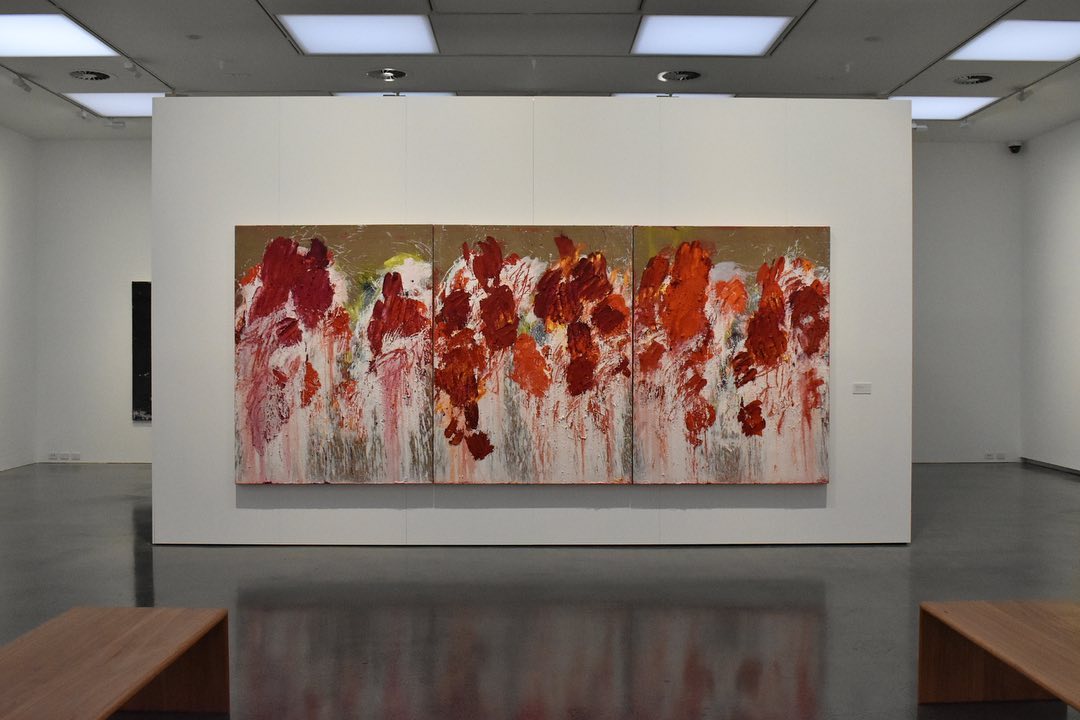 Installation view, Aida Tomescu, Unfolding Presence