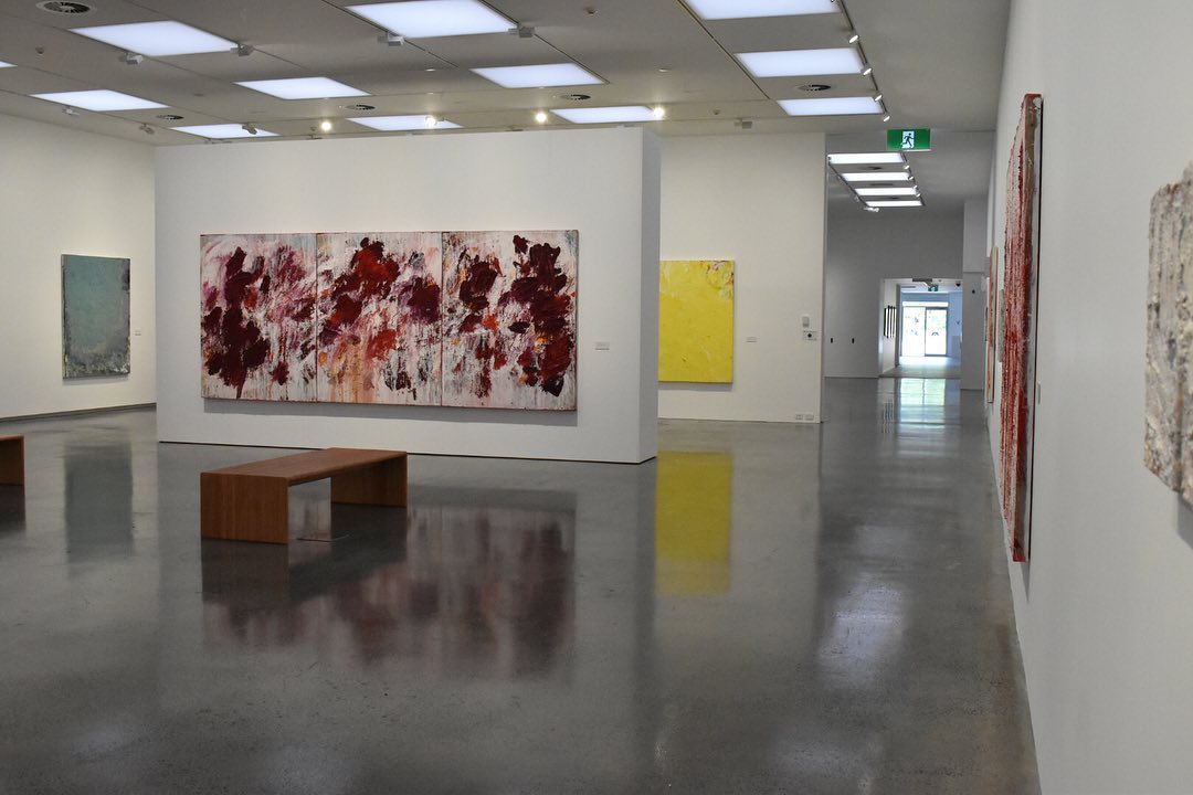 Installation view, Aida Tomescu, Unfolding Presence